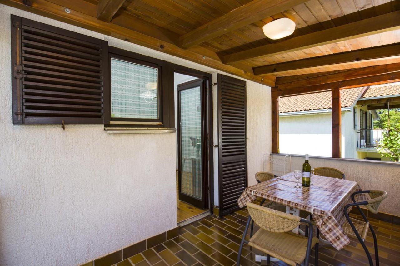Apartment Vili Pinezići Eksteriør billede