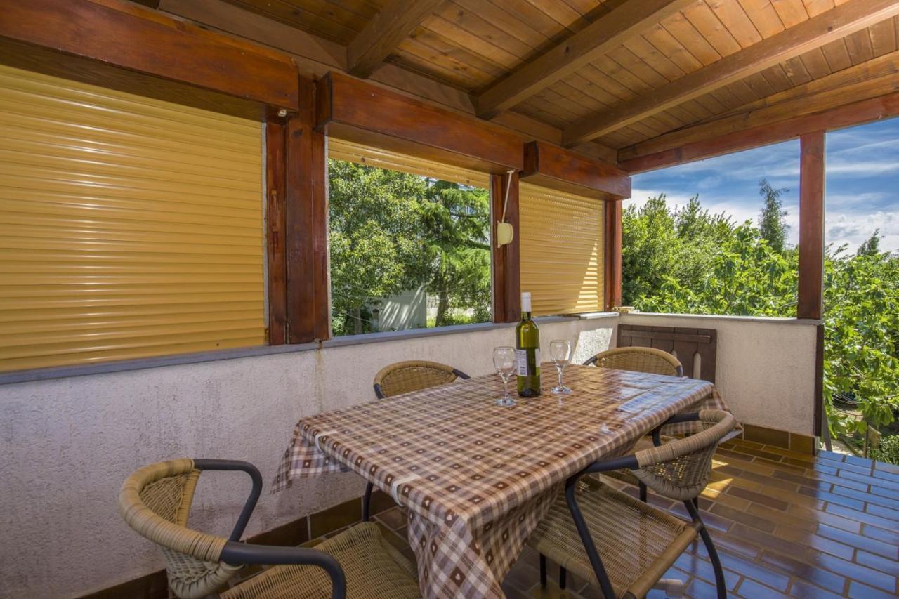 Apartment Vili Pinezići Eksteriør billede