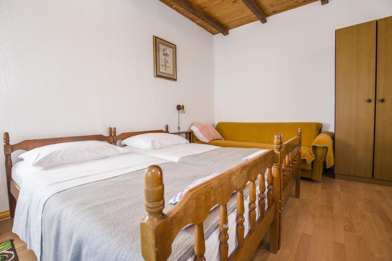 Apartment Vili Pinezići Eksteriør billede